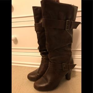 Mid-calf brown boots